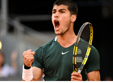 伯克成就的 伯克成就的