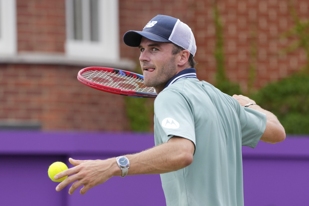 赛的一大亮 赛的一大亮