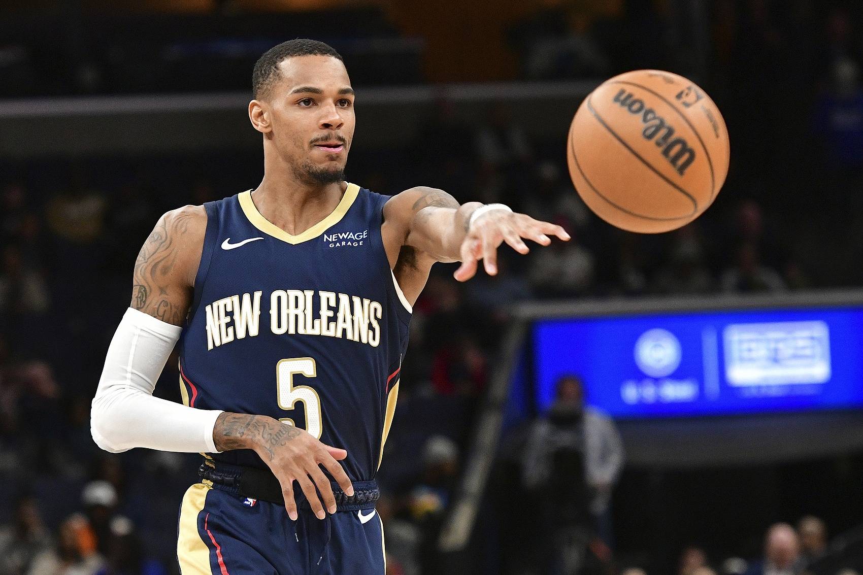 艺以及在场 艺以及在场