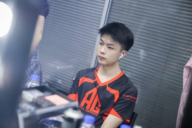 赫尔将留任